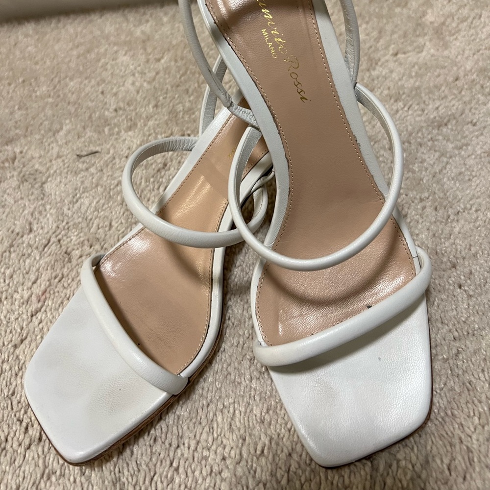 Summer heels
